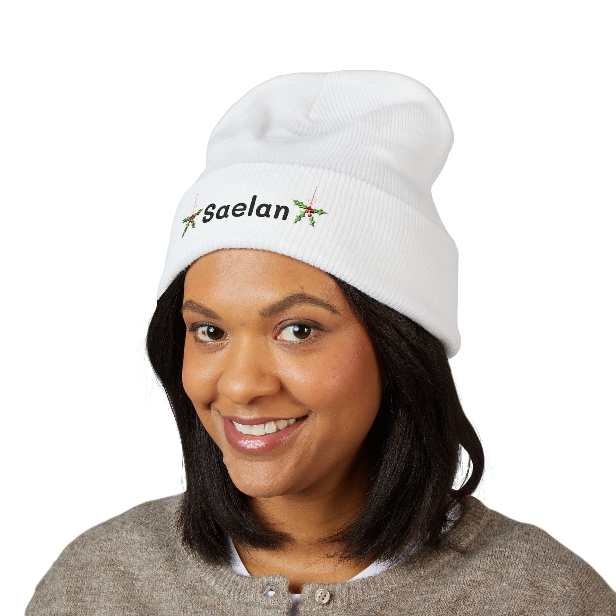 Saelan Christmas Beanie (Embroidery)